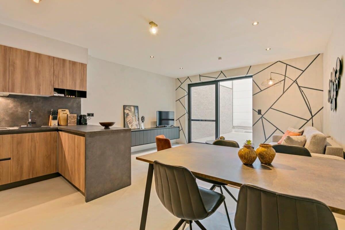 Huswell - Unique Apartment In The City-Center Of Knokke מראה חיצוני תמונה